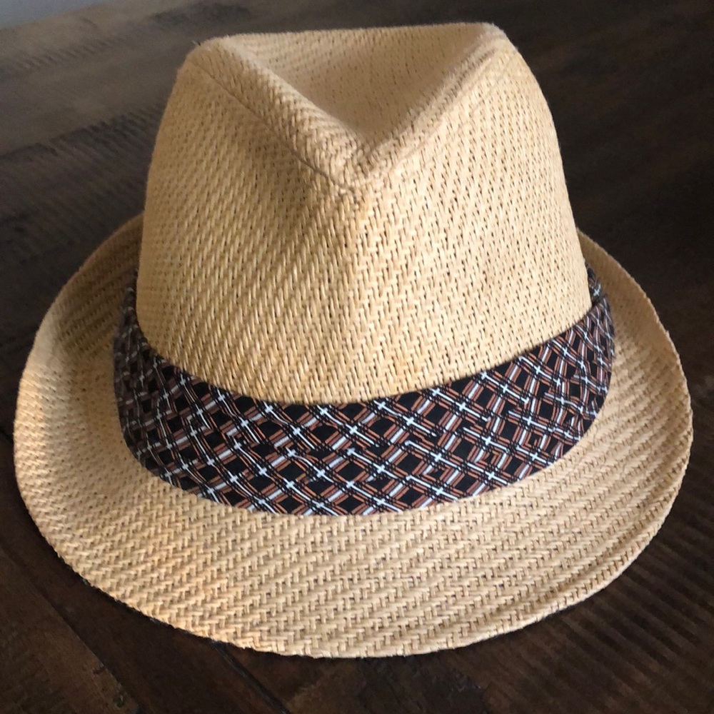Straw Hat - Picture 4 of 5